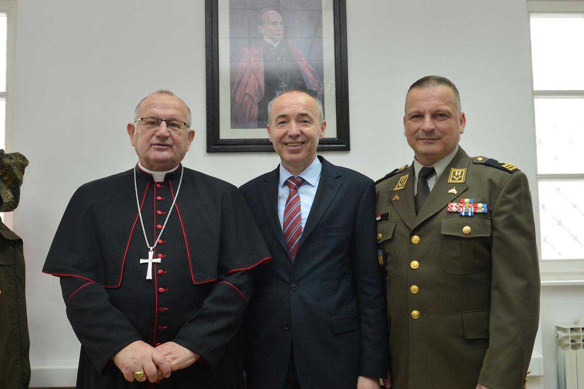 Vojna kapelanija "Bl. Alojzije Stepinac"