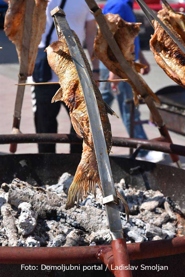 Dugo Selo - Uskrs - Branitelji - Crne Mambe